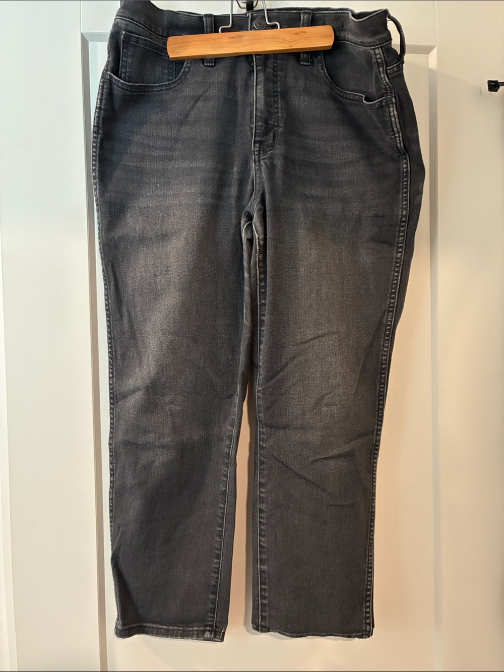 Madewell Straight-Leg Black Wash Jeans